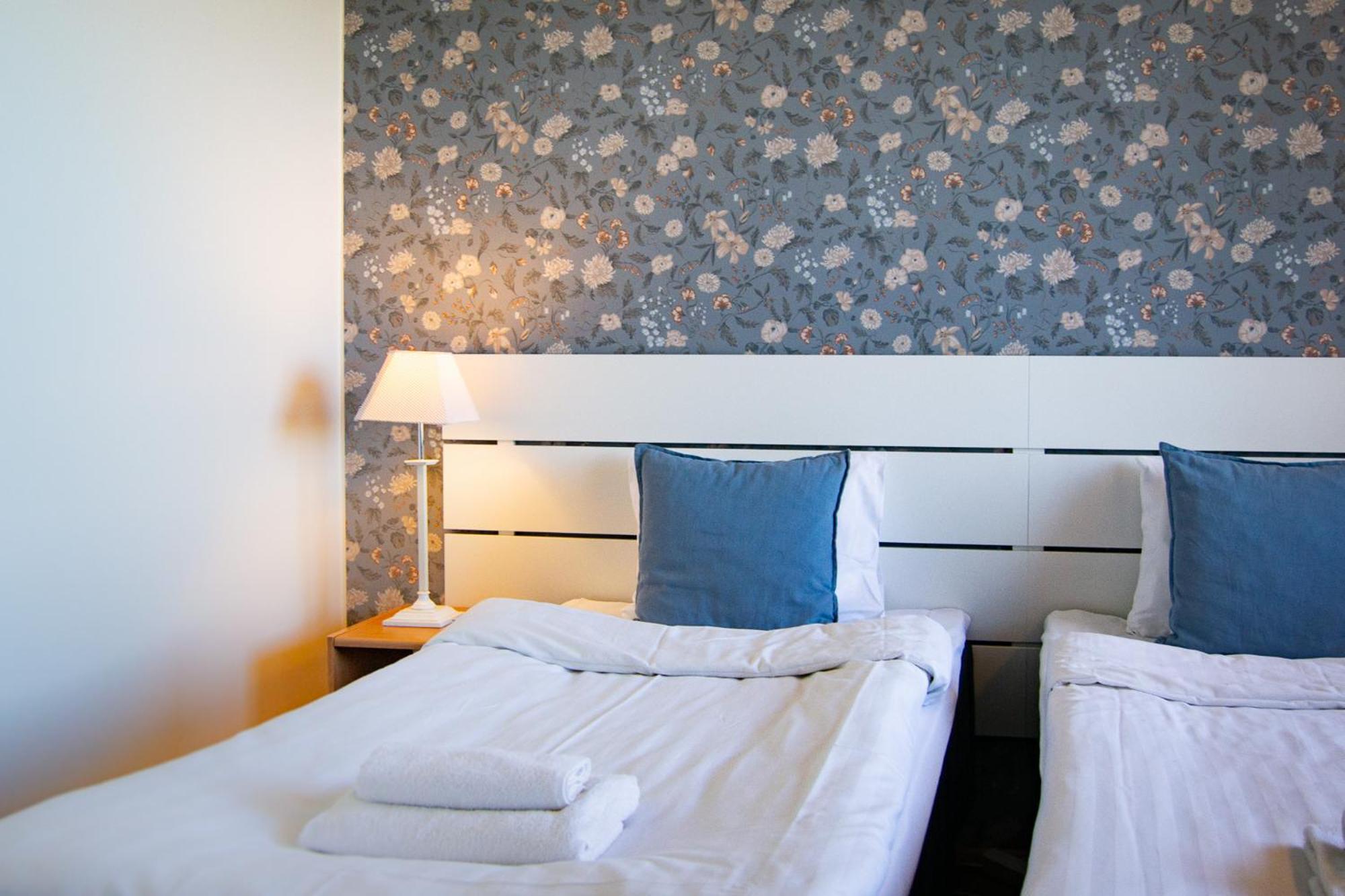 Hotel Sea Front Raseborg Exterior photo